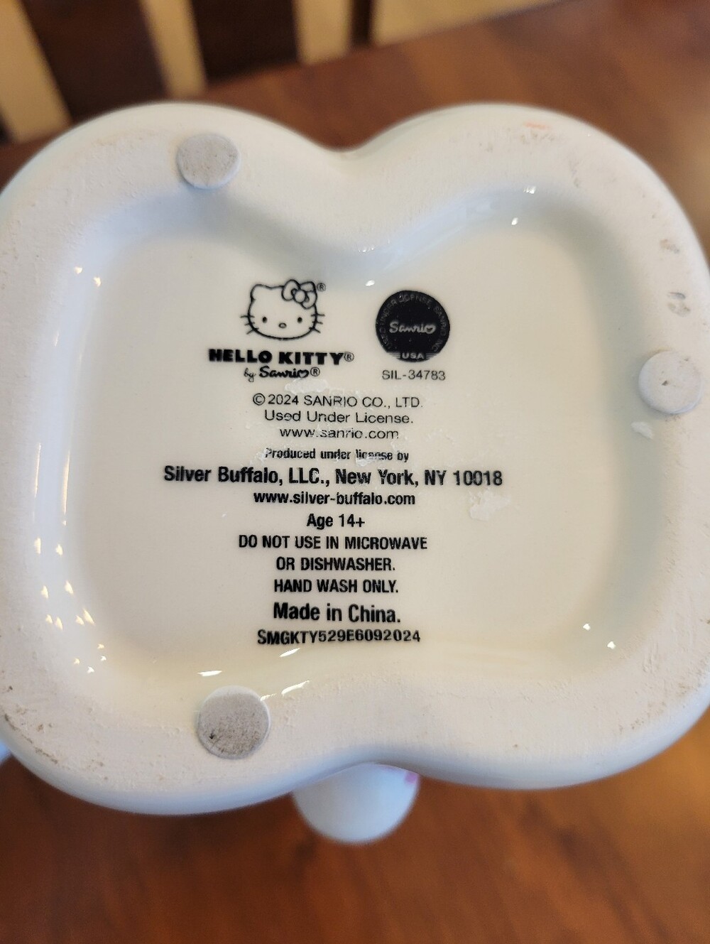 Hello Kitty Ceramic Treat Jar - Picture 6 of 6
